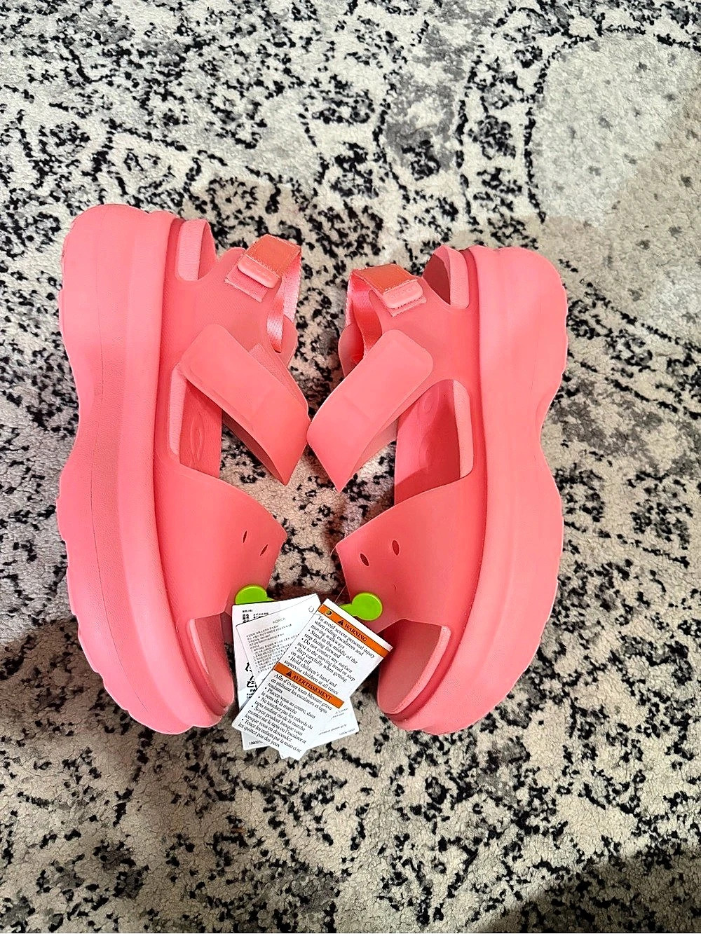 Crocs Soho Frosted Y Strap Sandal Sandals Pink US 10 women’s